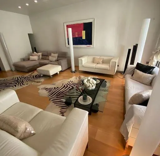 Ponte Vecchio Luxury Апартаменты